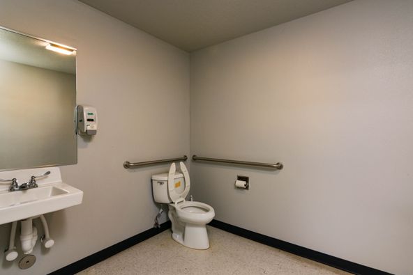 3100 N 1st St, Bloomfield, NM 87413